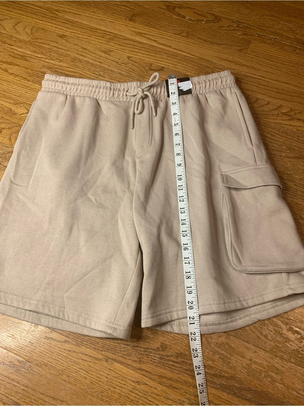 Amnesia Offline Beige Fleece Cargo Shorts Size XL NWT - Picture 4 of 7